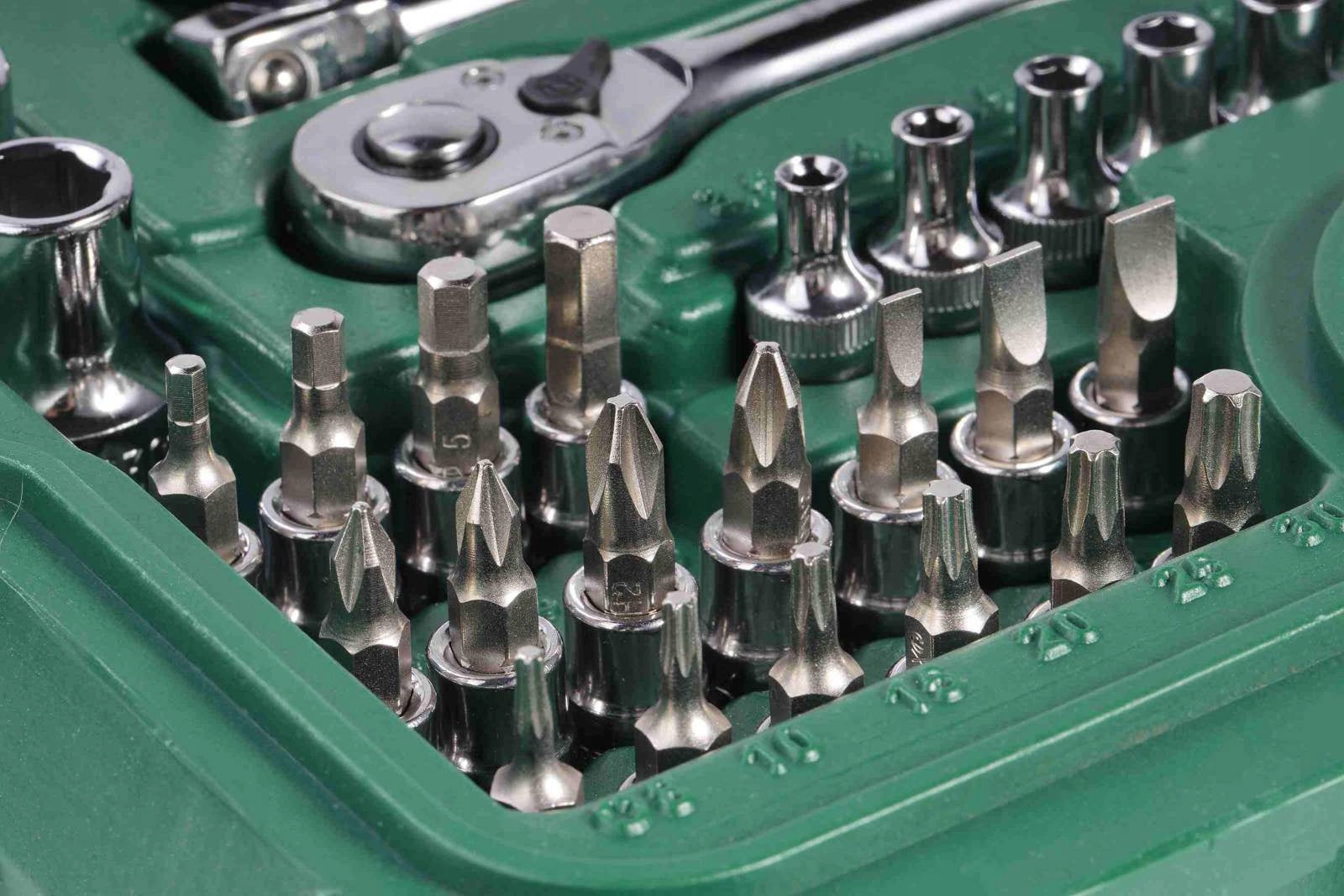 SATA Socket wrench set two ratchets 1/2" 1/4" 88 pieces 09013 Manufacturer code 09013