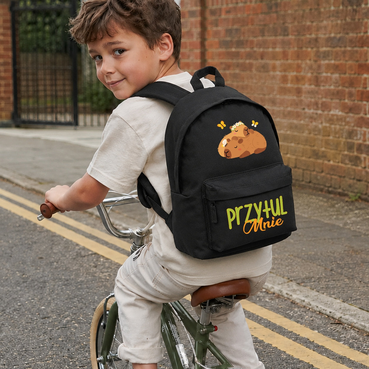 SCHOOL BACKPACK SATCHEL BLACK WASHER FOR SCHOOL 1-3 HUG ME CAPYBARA Packaging status original