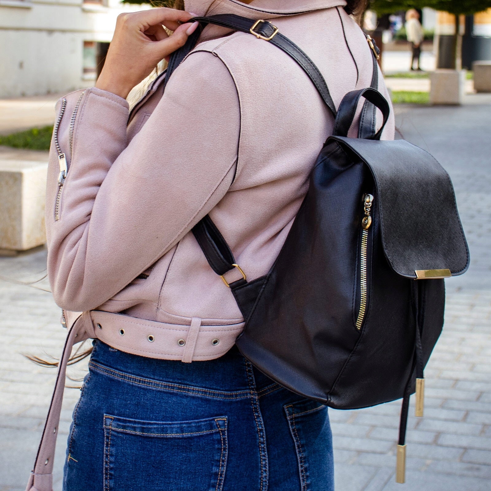 SCHOOL BACKPACK WOMEN'S LEATHER URBAN YOUTH LEATHER BAG LARGE BLACK EAN (GTIN) 5900779373495