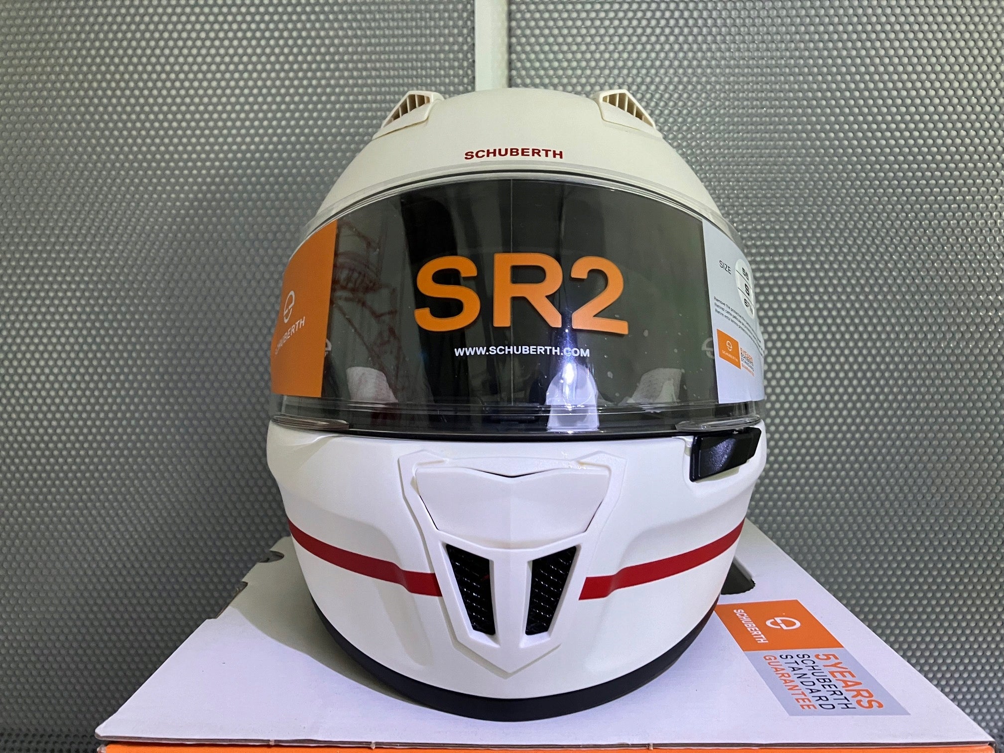 SCHUBERTH SR2 HORIZON RED 55 S HELMET Outlet EAN (GTIN) 4017765119294