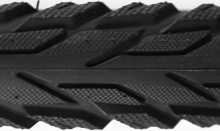 SCHWALBE SILENTO TYRE 28x1.75 REFLEX KEVLAR GUARD Color black