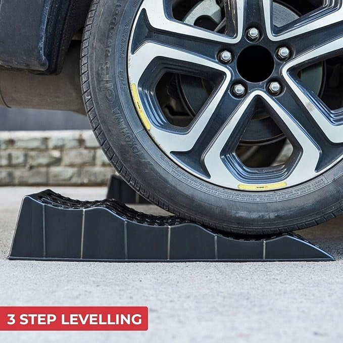SET OF 2 PLASTIC CAR RAMPS up to 2000 kg 61 x 21 x 12 cm 3 DEGREES Manufacturer code KP0616