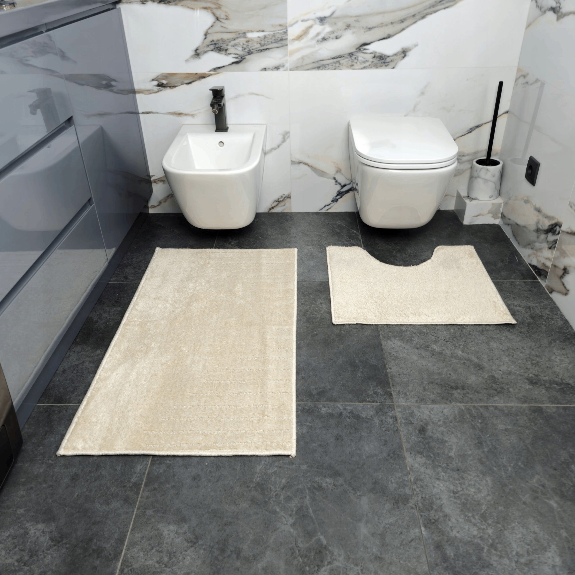 SET OF BATHROOM RUGS JOY 2 PCS 57x100+57x50 cm CREAM WITH CUTOUT Packaging status original