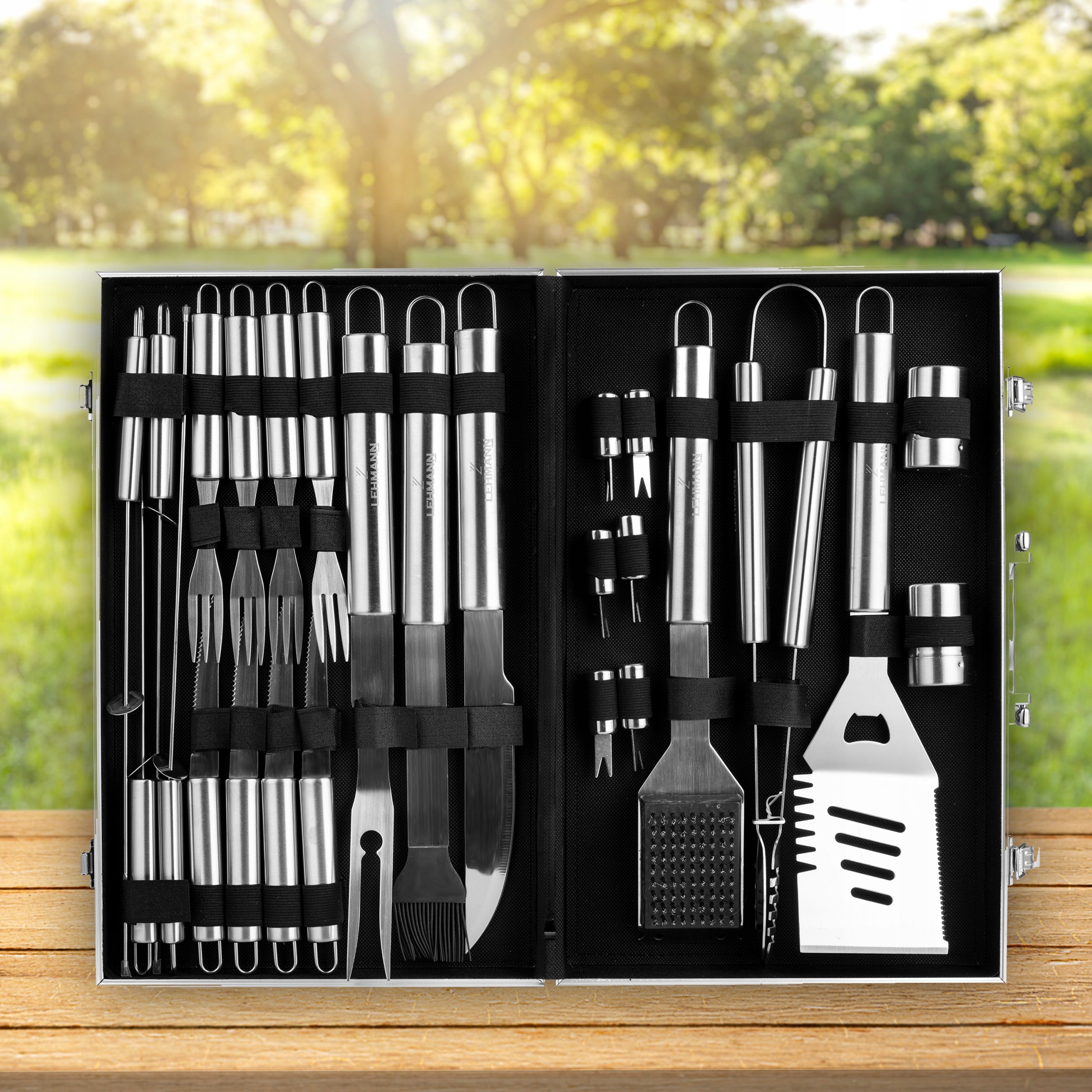 SET OF CUTLERY ACCESSORIES FOR GRILL XXL UTENSILS CUTLERY STEEL SUITCASE Manufacturer code ZESTAW AKCESORII GRILLA LEHMANN 26 ELEMENTÓW
