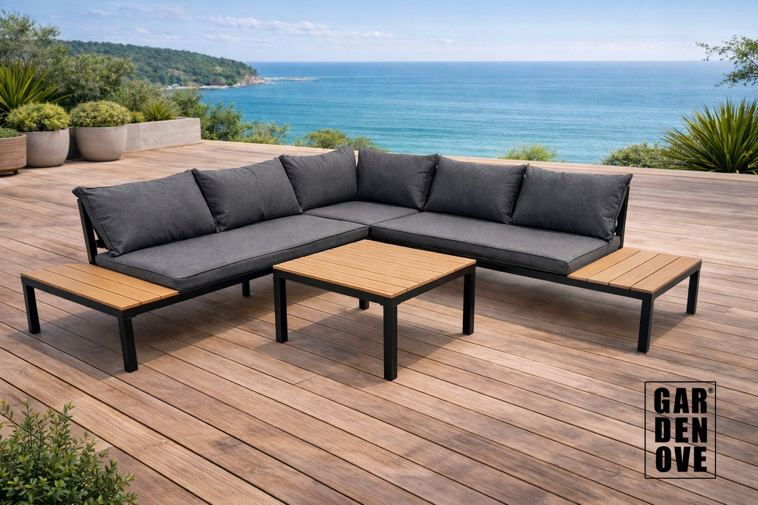 SET OF GARDEN FURNITURE CORNER SOFA TABLE 5 PEOPLE GARDENOVE Packaging status original
