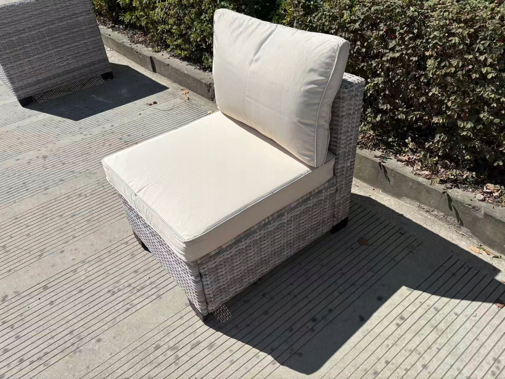 SET OF GARDEN FURNITURE RATTAN HORSESHOE SOFA CORNER 6 PEOPLE Manufacturer GARDENOVE