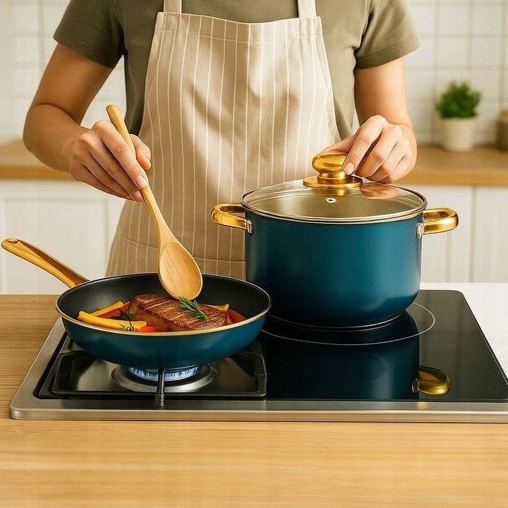 SET OF KITCHEN POTS 12 ELEMENTS FRYING PAN + LIDS STEEL POTS Manufacturer code RR-OR203