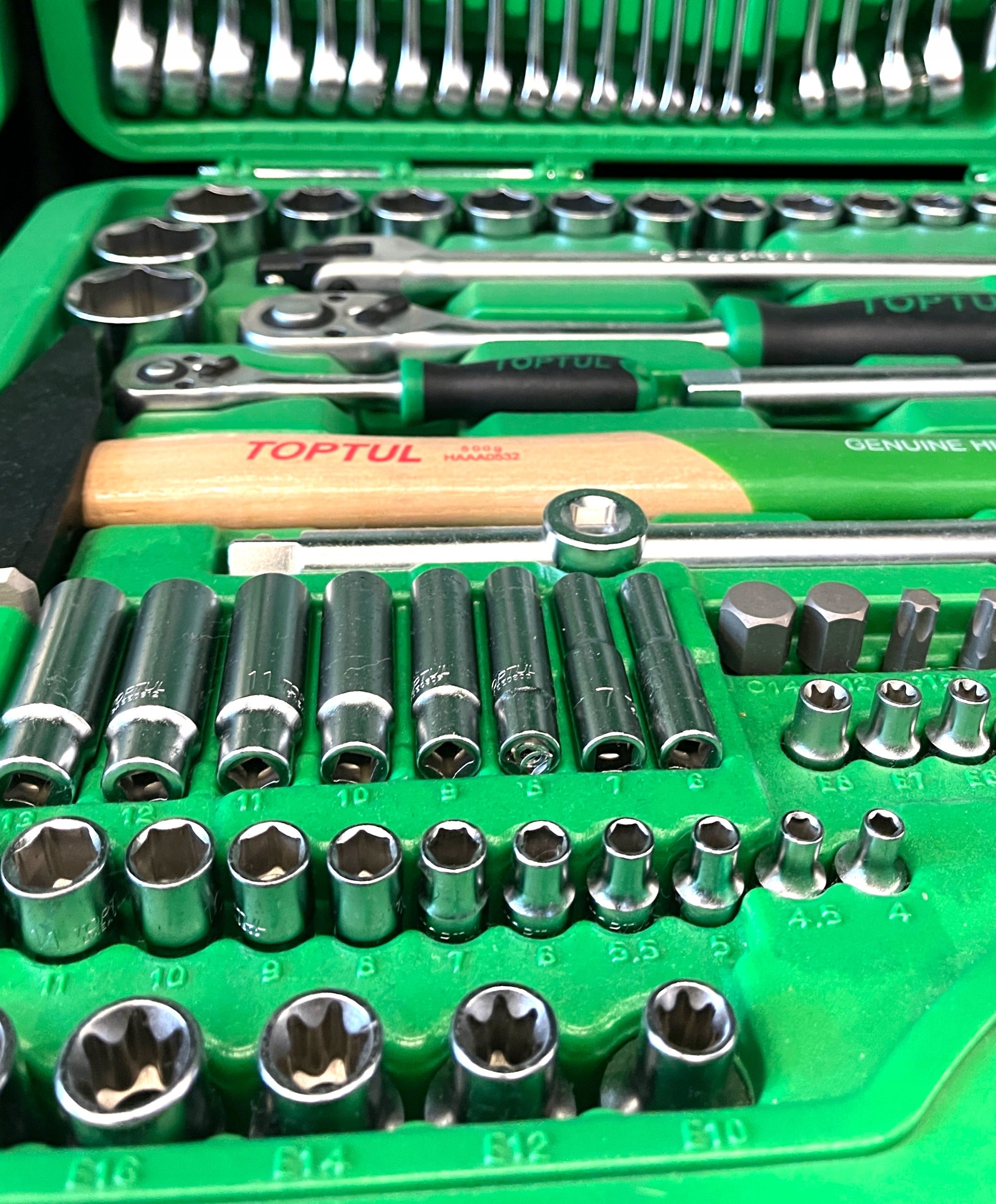 SET OF MIXED TOOLS 1/4 1/2 KEYS 150EL TOOL CASE TOPTUL Brand Toptul