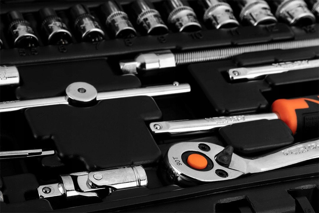 SET OF SOCKET WRENCHES 1/4'', BITS, EXTENSIONS 46PCS 10-004 NEO TOOLS Manufacturer code 10-004