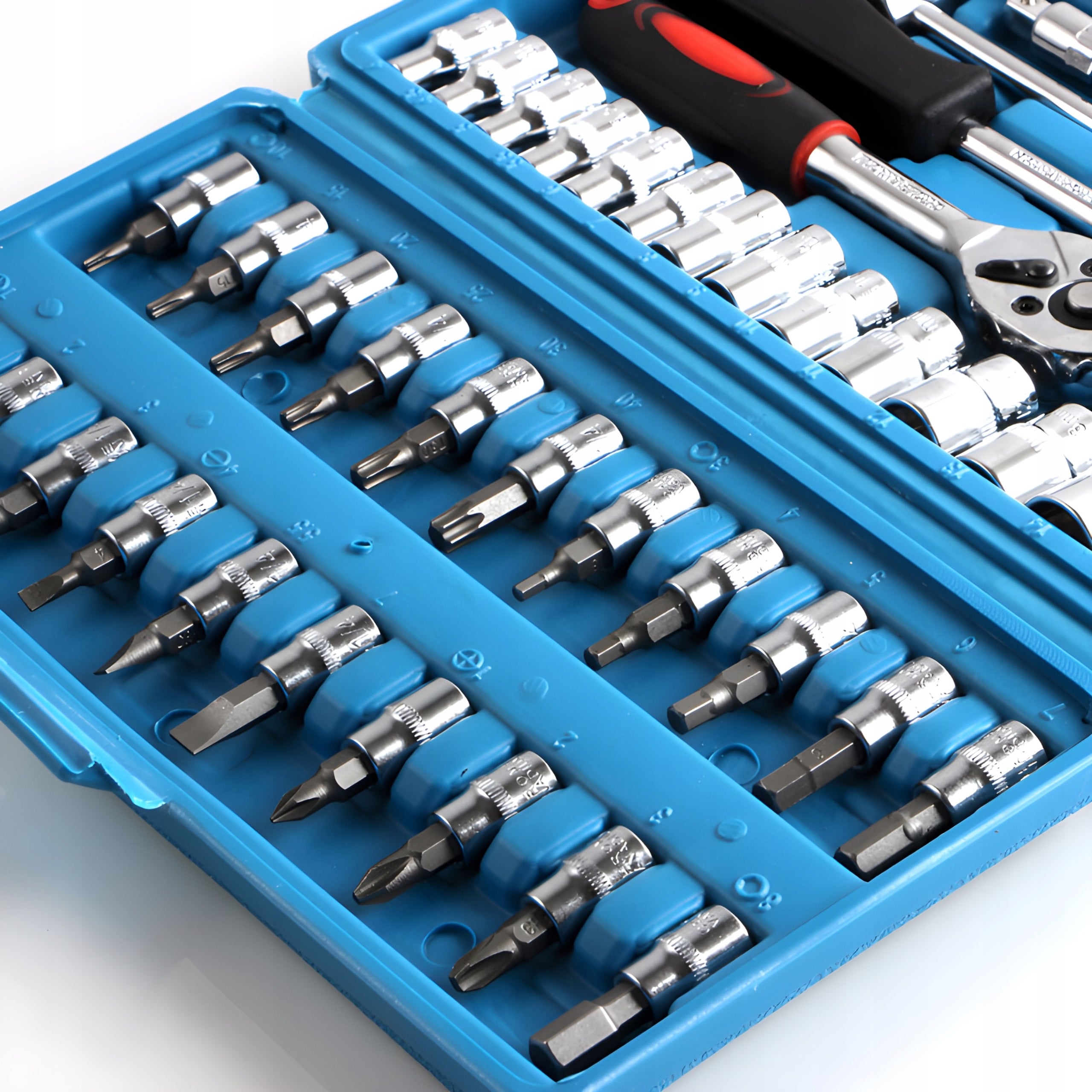 SET OF SOCKET WRENCHES BITS RATCHET ADAPTERS 46 ELEMENTS. Packaging status original