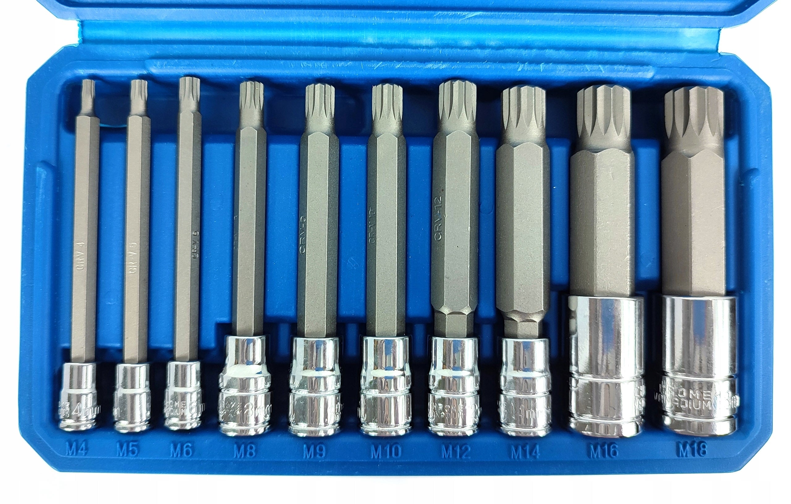 SET OF SOCKETS SPLINE BITS M4-M18 LONG EAN (GTIN) 5907580110851