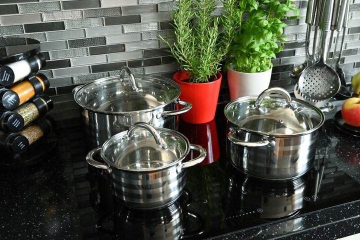 SET OF STAINLESS STEEL INDUCTION GAS POTS SET OF 12 ELE ZILNER Brand Zilner