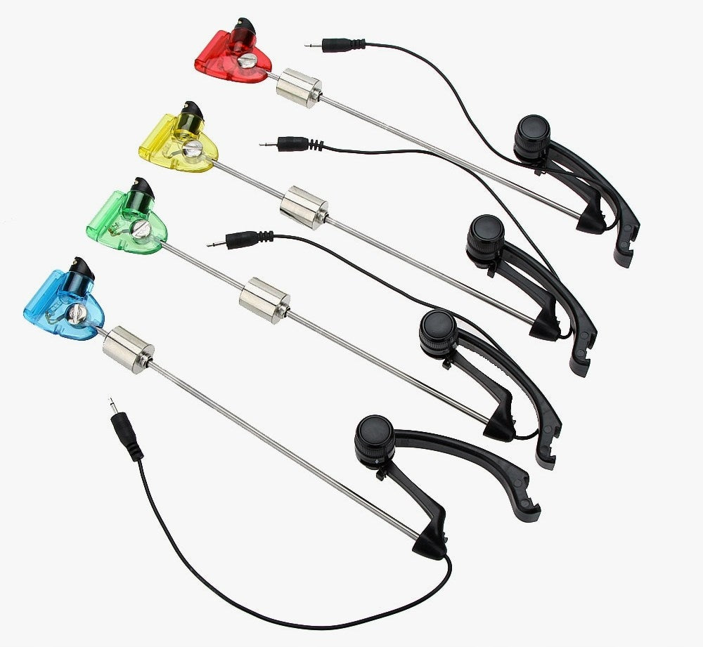 SET OF SWINGERS ELECTRONIC HANGERS BEACON LED+ SUITCASE 4pcs Manufacturer code SWINGER HANGER ELEKTRYCZNE CZUJNIK WĘDKARSKI