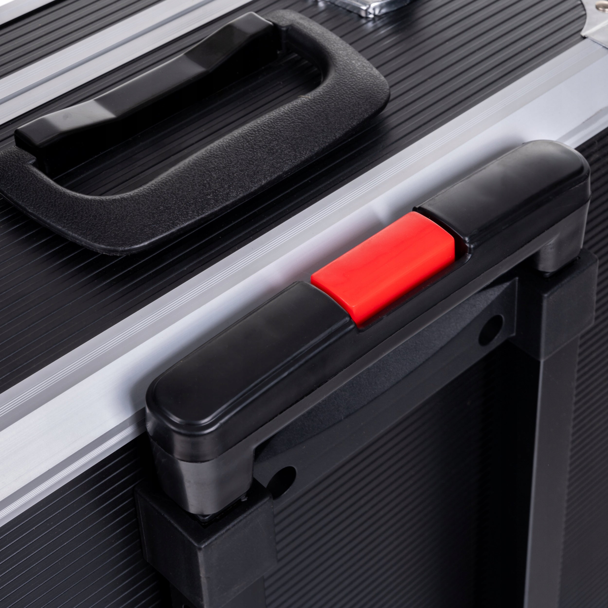 SET OF TOOLS KEYS 1452 EL TOOL CASE Customs tariff code 82060000
