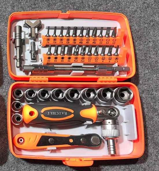 SET OF TORX SOCKET WRENCH BIT TOOLS 5-14mm 38 ELEMENTS EAN (GTIN) 5907451362266