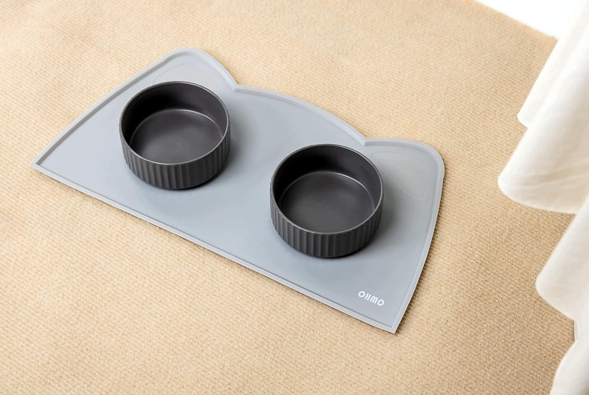 SILICONE MAT FOR FEEDING DOGS NON-SLIP WATERPROOF Kind automatic feeder