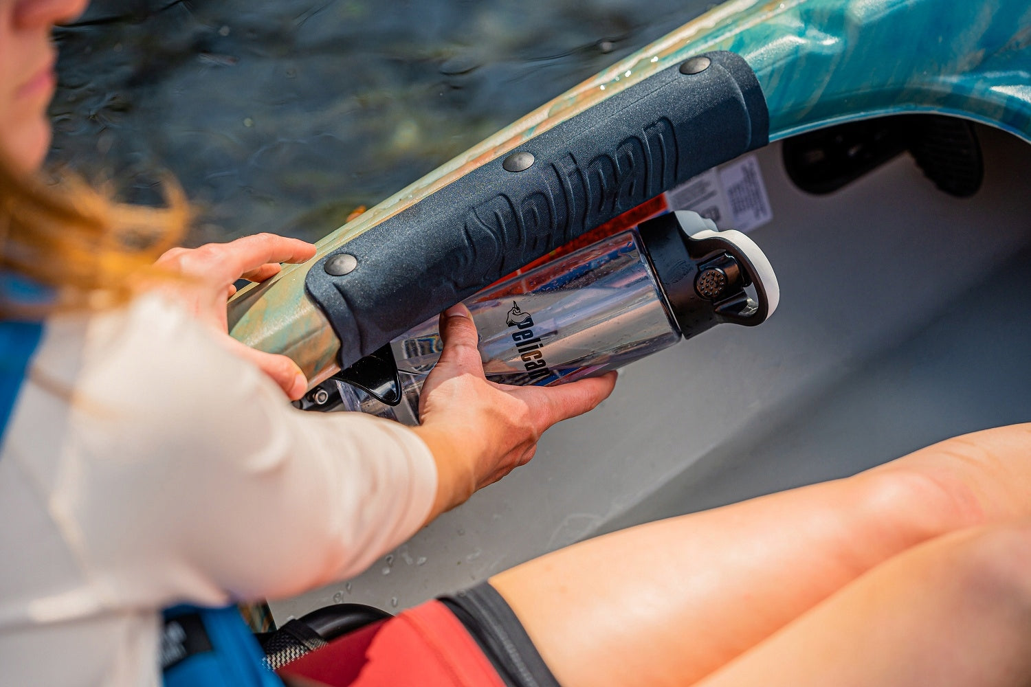 SINGLE PERSON TOURIST KAYAK ARGO 100XR STABLE COMFORTABLE LIGHT PELICAN Weight 18.5 kg