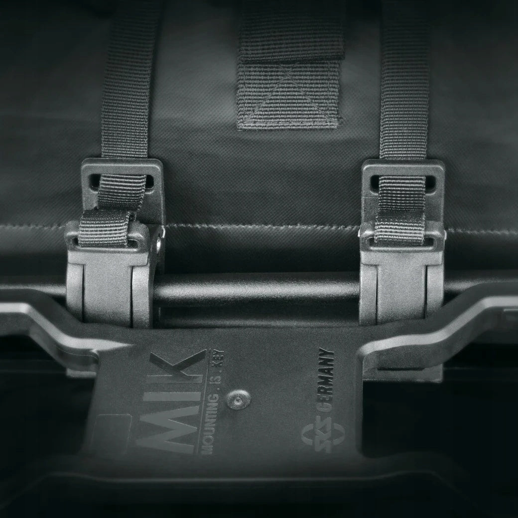 SKS INFINITY SIDEBAG black side trunk bag Capacity 20 l