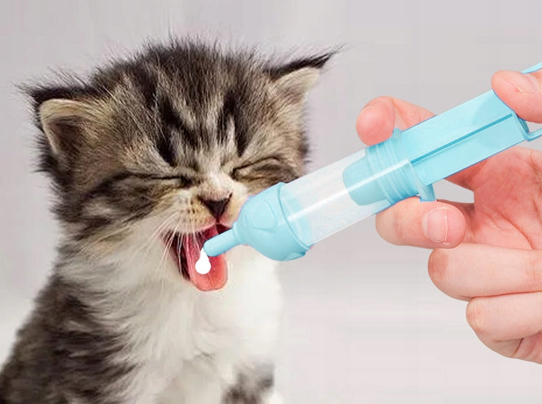 SMALL ANIMAL FEEDING SET – SYRINGE + PACIFIERS ZK9N Material silicone