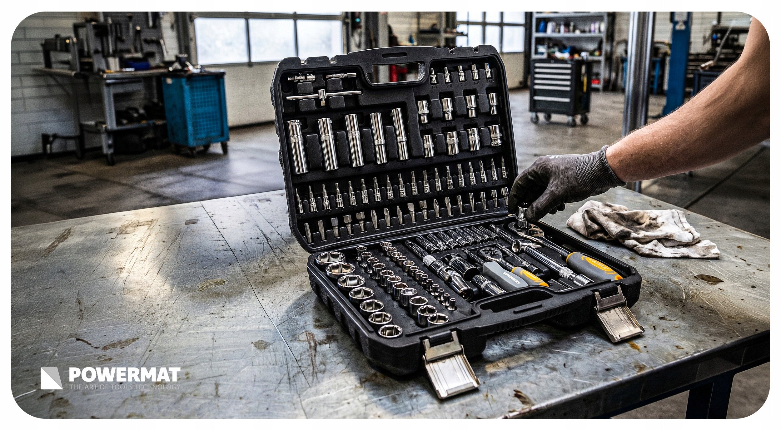 SOCKET WRENCH SET 108 ELEMENTS RATCHET 1/2" 1/4" CrV SUITCASE Number of items in the set 108