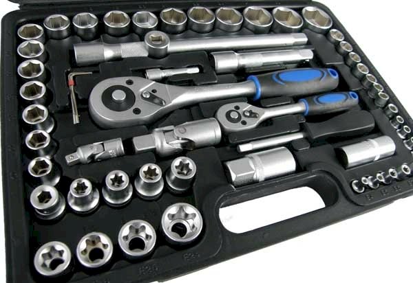SOCKET WRENCH SET 108EL CASE 1/4 1/2 TORX RATCHET Manufacturer code KLUCZE