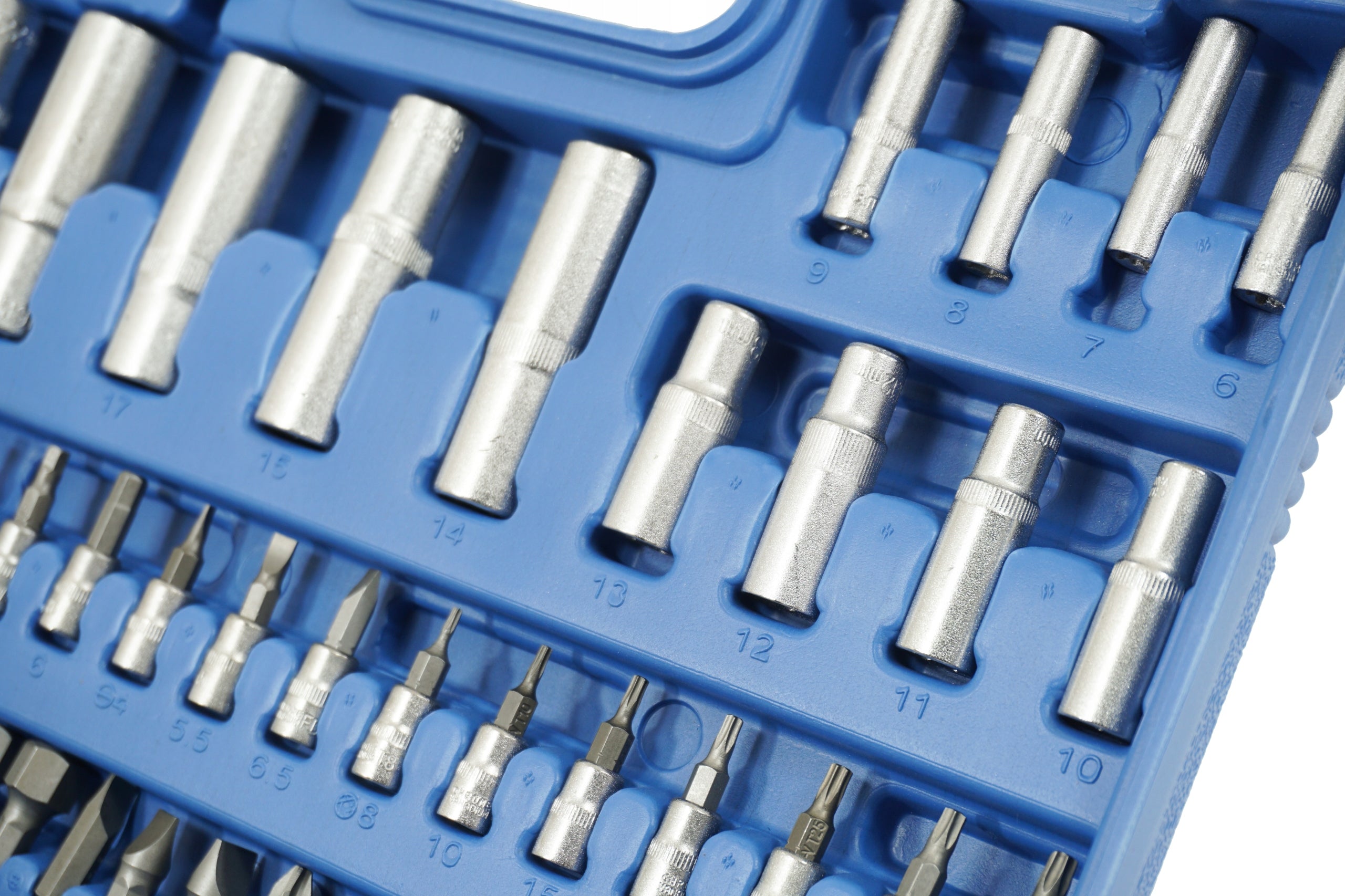 SOCKET WRENCH TOOL SET 108 SOCKET WRENCHES 1/4" 1/2" TORX BITS Manufacturer code B4801
