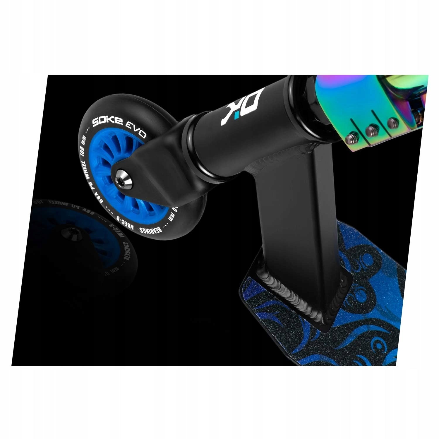 SOKE EVO street black rainbow scooter EAN (GTIN) 5903890605087