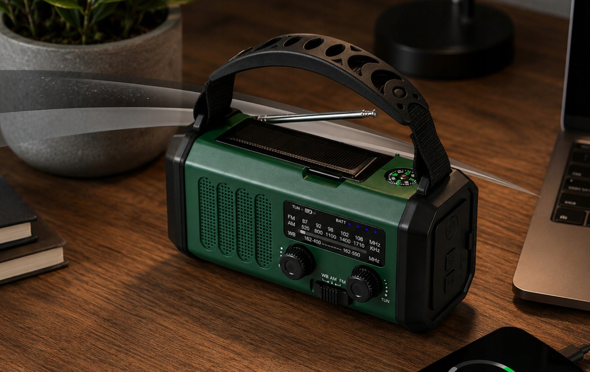 SOLAR PORTABLE RADIO FOR CONSTRUCTION CRANK 20000 mAh SOS FLASHLIGHT POWERBANK Manufacturer code RADIO SOLARNE NA KORBKĘ POJEMNOŚĆ: 20000 mAh
