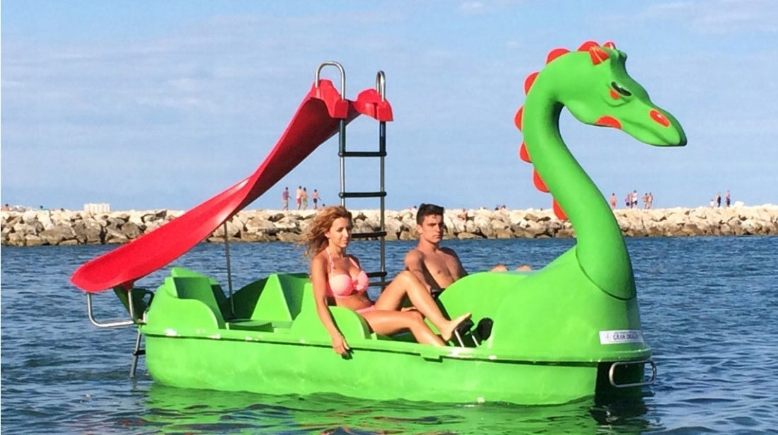 SOLID DRAGON WATER BIKE FOR 4 PEOPLE FOR RENTAL WITH WHEELS Number of seats 4