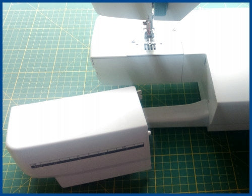 SOLID Sewing Machine MILAN-3 + 6/13 Feet in PROMOTION | BERNINA AG Material metal