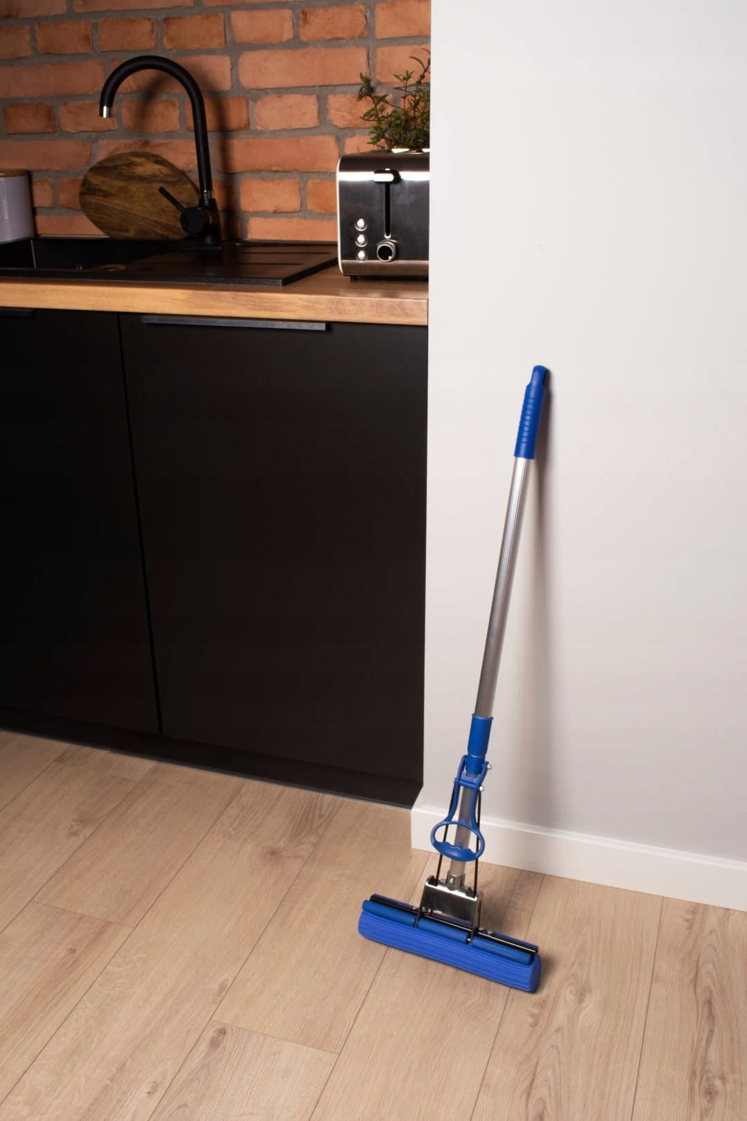 SPONGE MOP TERRACE FLOOR SQUEEZER SPONGE WASHABLE TELESCOPIC Brand ADGO