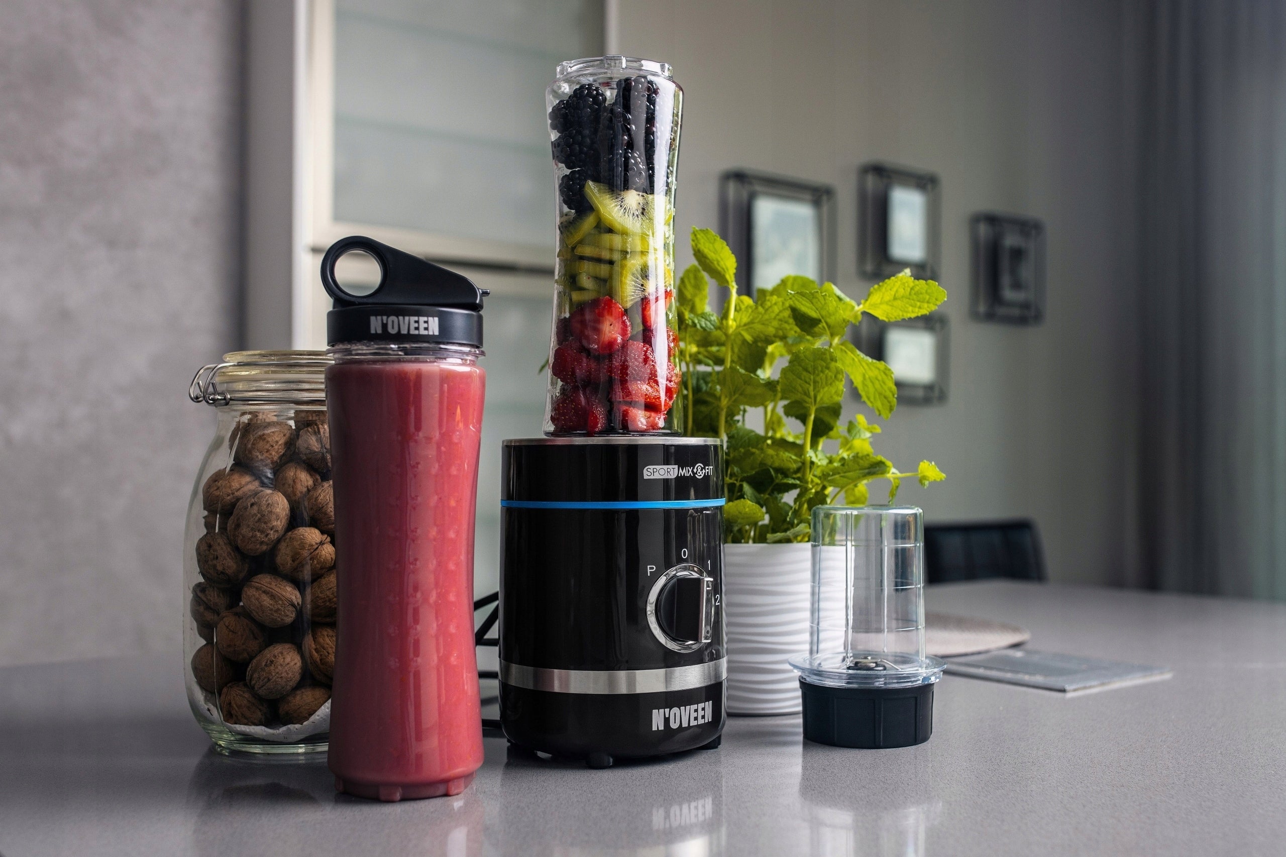 SPORTS BLENDER SMOOTHIE COCKTAIL MIXER + GRINDER Manufacturer code NOVEENSB1000