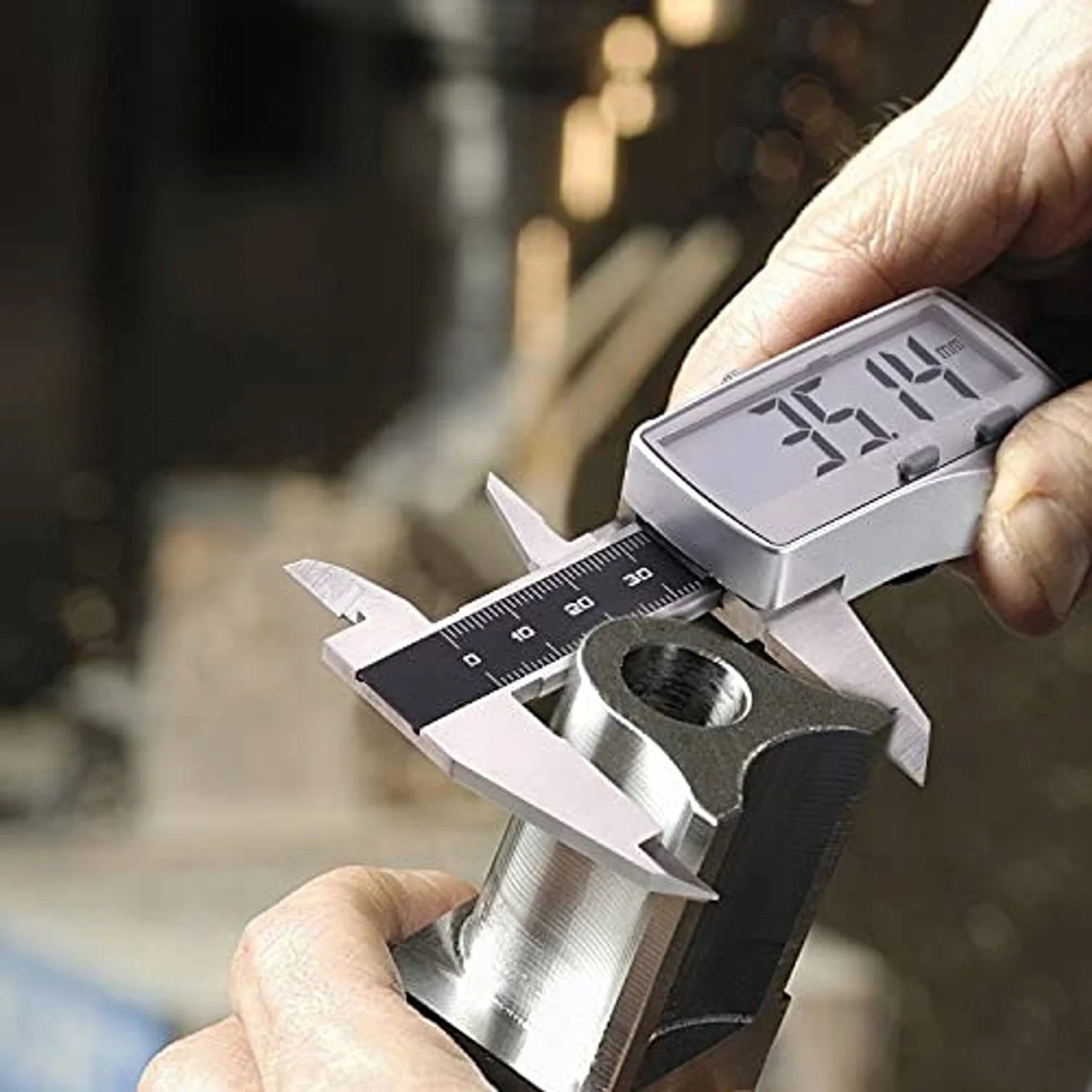 STAINLESS STEEL Electronic Caliper 150mm ACCURACY 0,01mm +ETUI Kind electronic