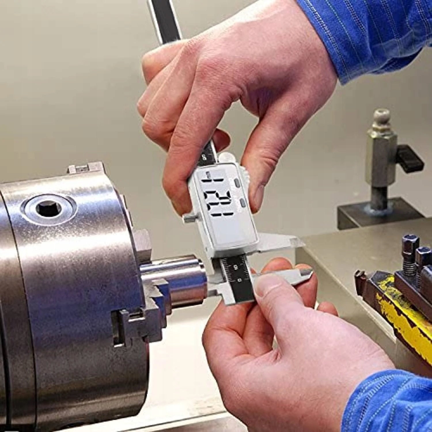 STAINLESS STEEL Electronic Caliper 150mm ACCURACY 0,01mm +ETUI Measurement accuracy 0.01 +/- mm