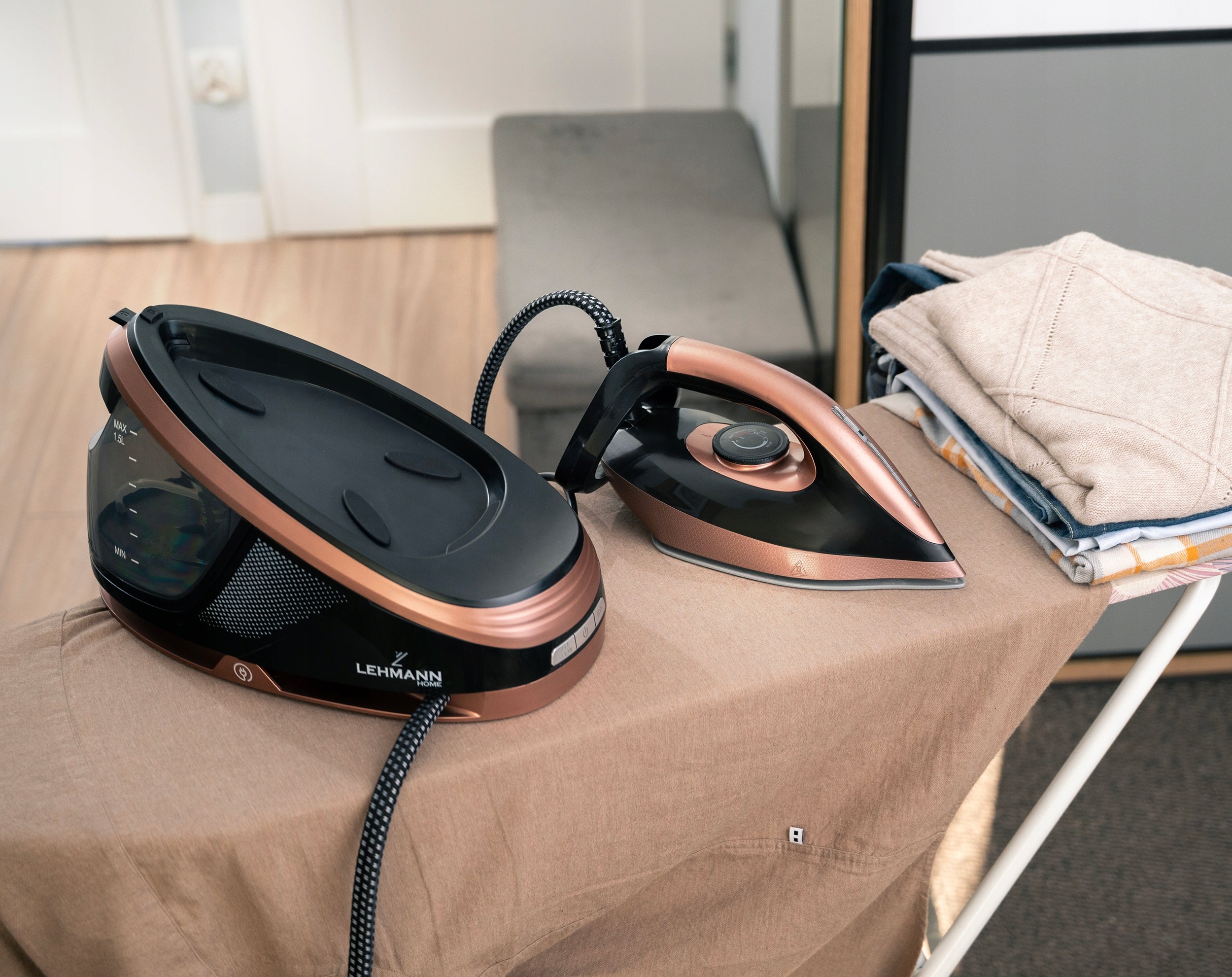 STEAM GENERATOR STEAM STATION IRON WITH CERAMIC COATING STATION 2400W Model Generator Pary Żelazko Z Powłoką Ceramiczną