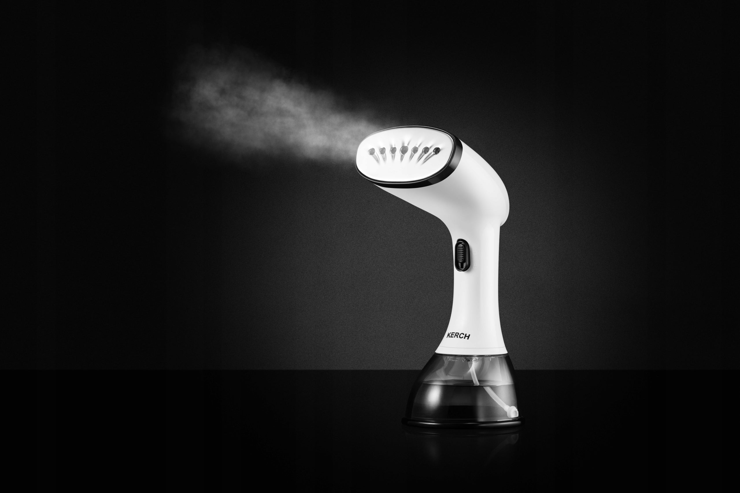 STEAMER MATERIAL STEAMER FOR CLOTHES STEAM IRON 2000W 400ML 25G/MIN Functions steam function vertical steam ejection vertical ironing steam flow adjustment