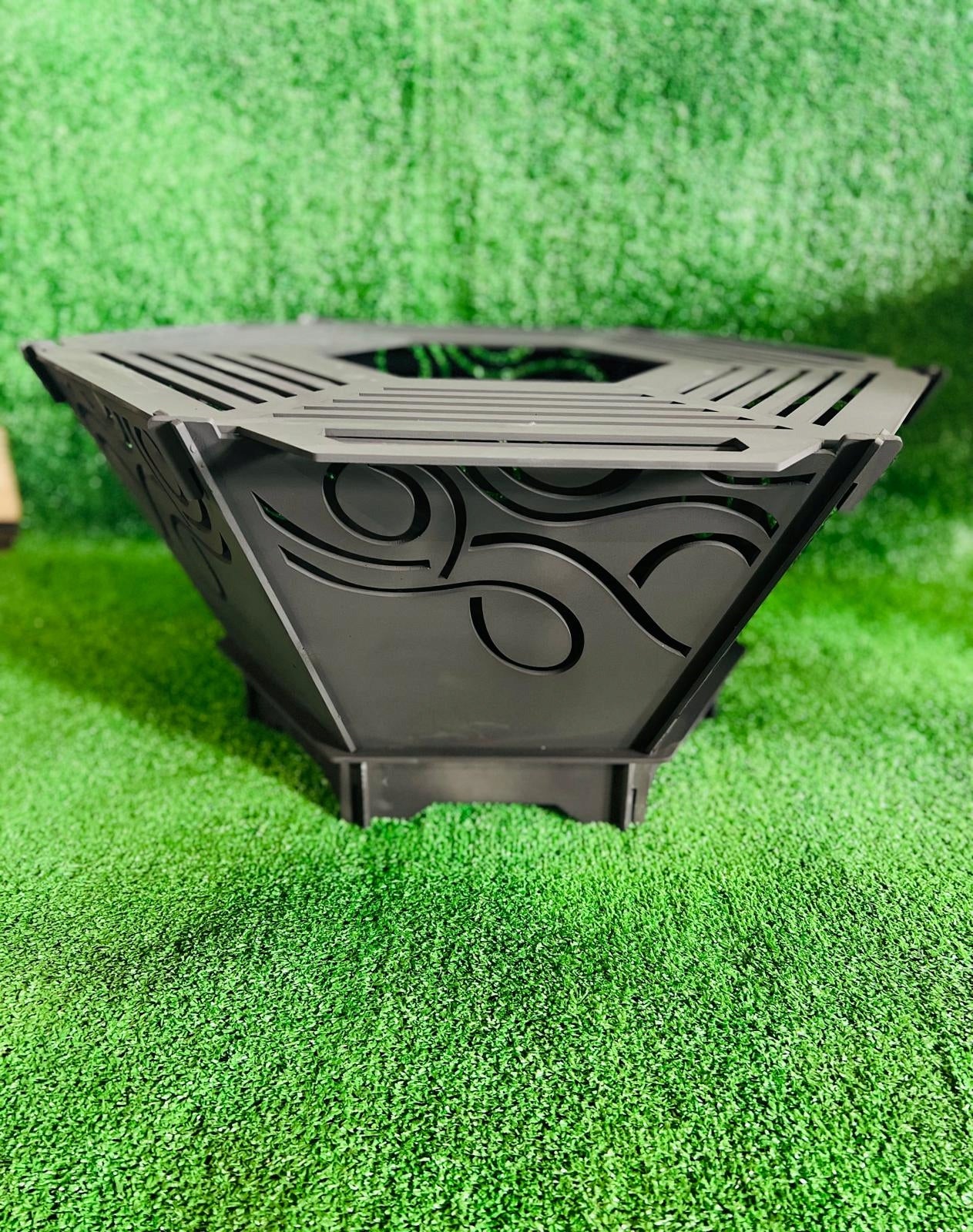 STEEL FIREPLACE FOLDING GRILL 2in1 STEEL MASSIVE MANUFACTURER MAZY Product height 30 cm