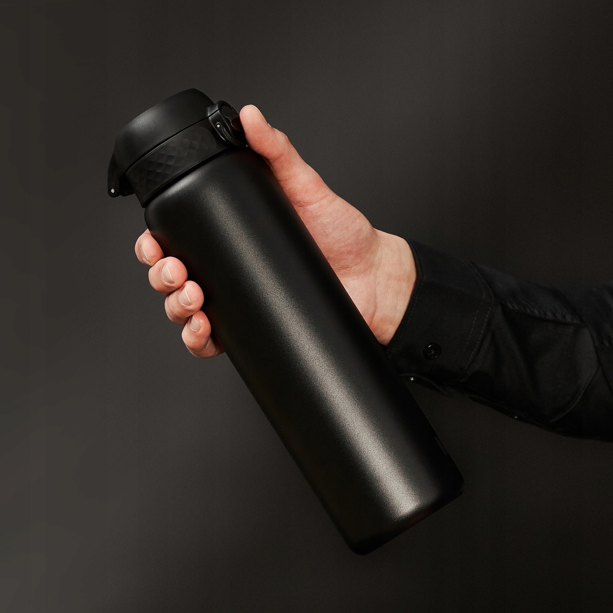 STEEL WATER BOTTLE LARGE AIRTIGHT TOURIST BLACK BOTTLE SPORT ION8 1,2 LITER Color black