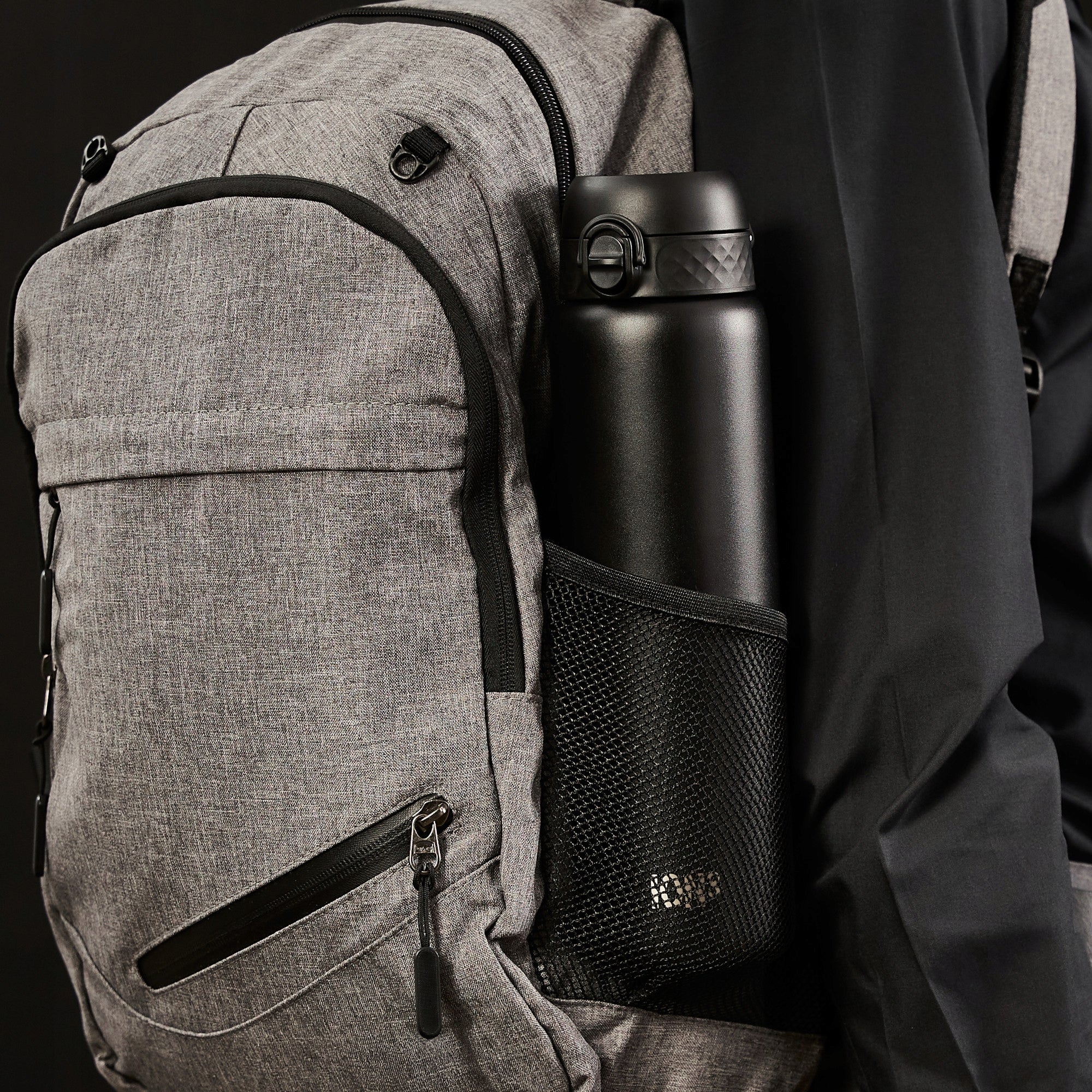 STEEL WATER BOTTLE LARGE AIRTIGHT TOURIST BLACK BOTTLE SPORT ION8 1,2 LITER Kind water bottle