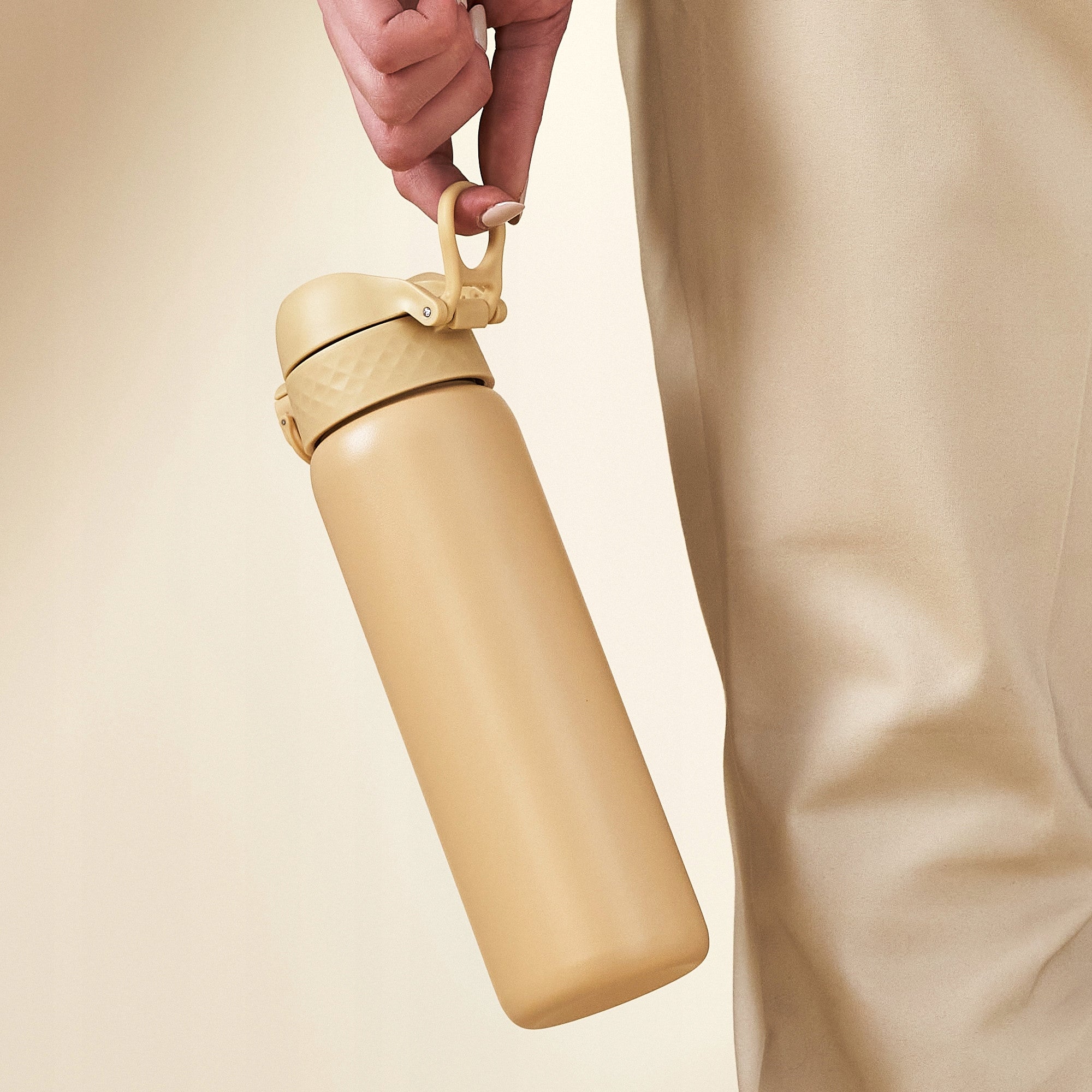 STEEL WATER BOTTLE - PZH CERTIFICATE - STAINLESS ELEGANT BEIGE ION8 0,6 l 600 ml Packaging status original