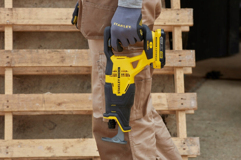 STNALEY RECIPROCATING SAW 18V 2X2AH V20 SFMCS300D2K Depth of cut in wood 1 mm