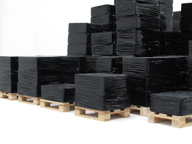 STRETCH FILM BLACK 3,0 KG LOTS OF FOIL STRONG Net foil weight 2.7 kg