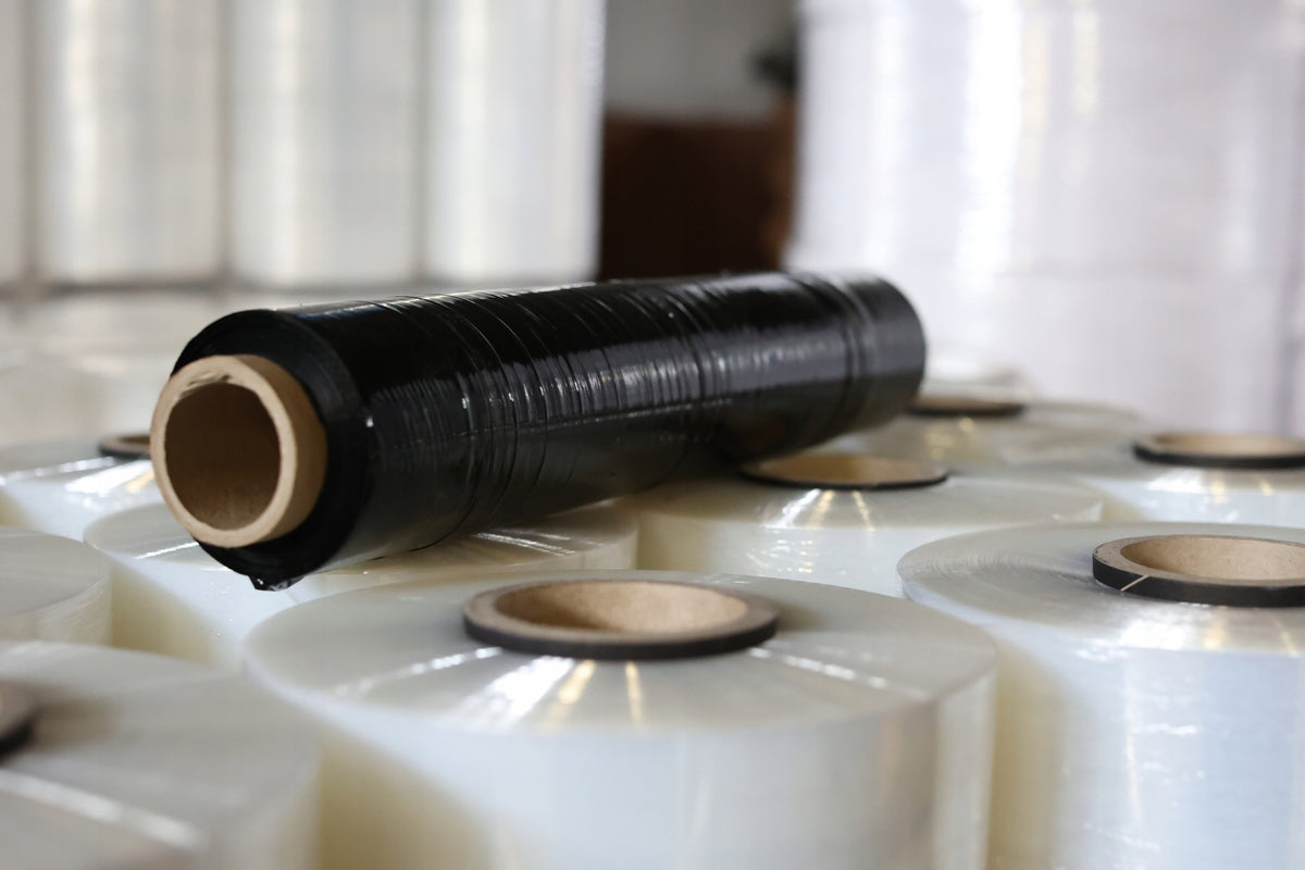 STRONG BLACK STRETCH FILM 0,2 kg 8 cm STRETCH STRECH LOTS OF FOIL Packaging status original