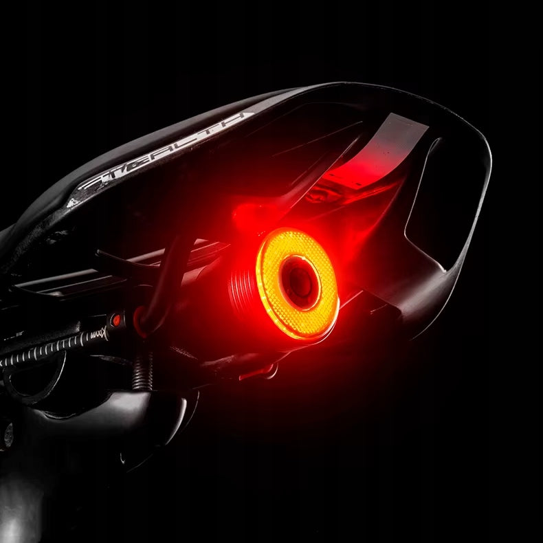 STRONG BRIGHT REAR BICYCLE LIGHT WITH DUSK STOP BRAKE SENSOR Manufacturer code MOCNA JASNA LAMPKA ROWEROWA TYLNA COB TYP C