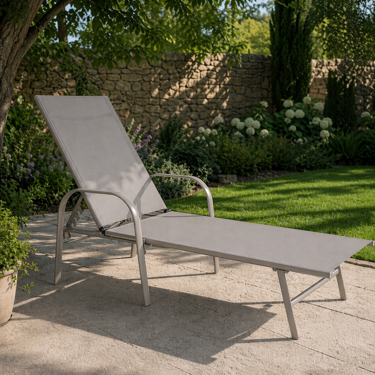 SUN LOUNGER BEACH CHAIR GARDEN FOLDING COUCH BED ADJUSTABLE BACKREST Brand Ecarla