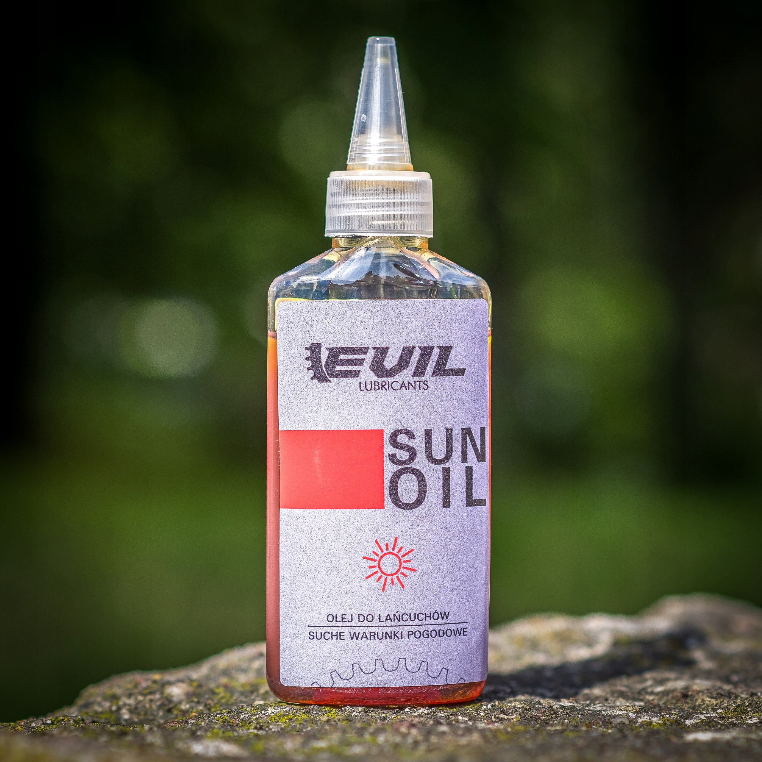 SUN OIL CHAIN LUBRICANT EVIL LUBRICANTS 100ml FOR DRY CONDITIONS SUN Name Sun Oil