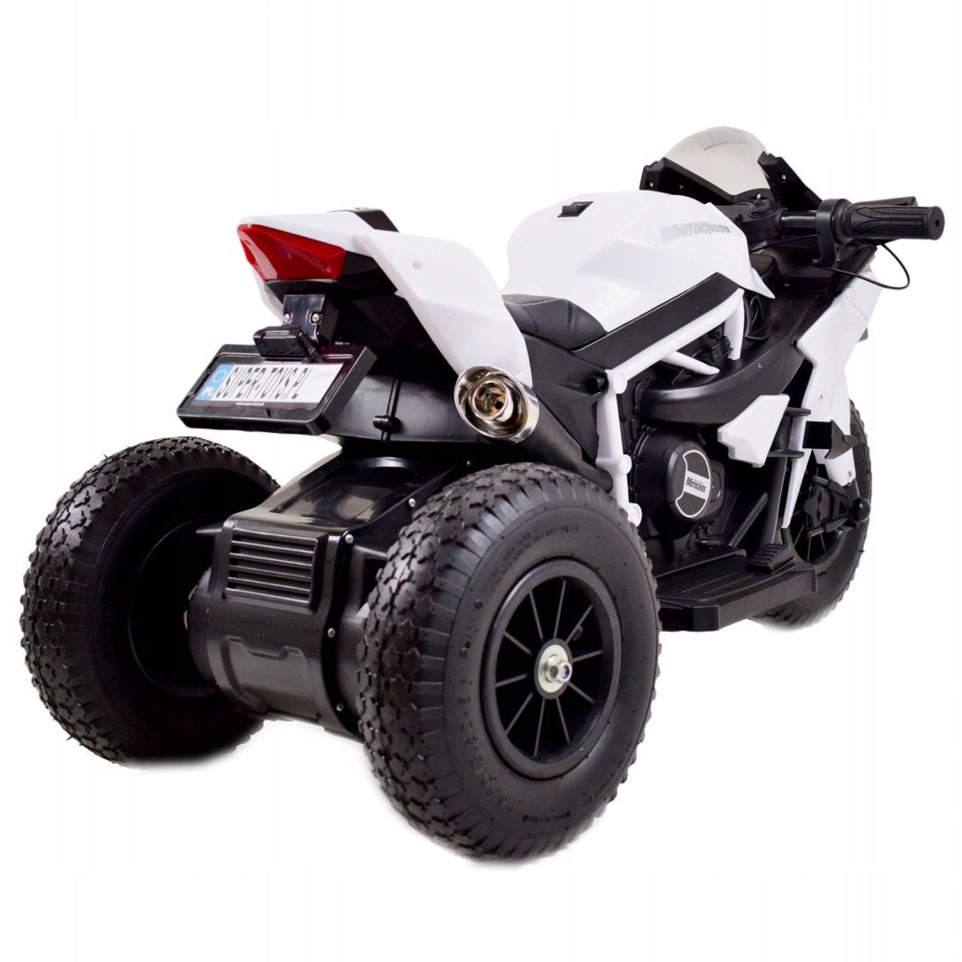 SUPER CHASER 12 V, MODERN SHAPE, GLOWING WHEELS, GAS IN THE SHIFTER, TWO SIL Brand SuperrToys