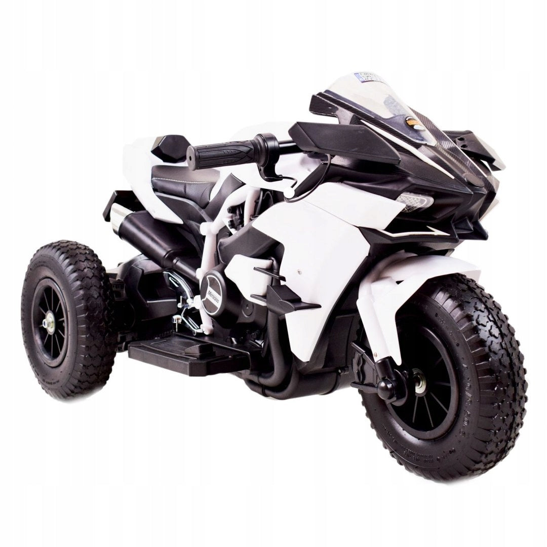 SUPER CHASER 12 V, MODERN SHAPE, GLOWING WHEELS, GAS IN THE SHIFTER, TWO SIL