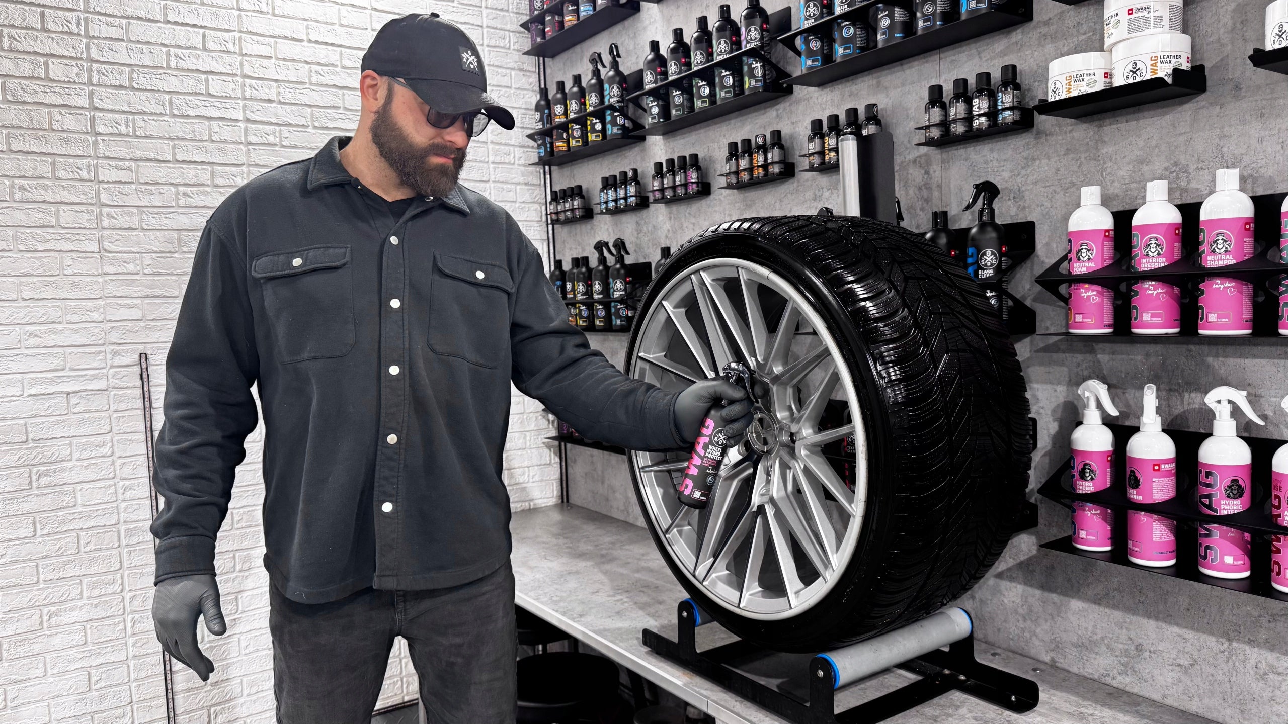 SWAG WHEEL HYDRO PROTECT HYDROPHOBIC PROTECTIVE COATING FOR RIMS GIVES SHINE Packaging status original