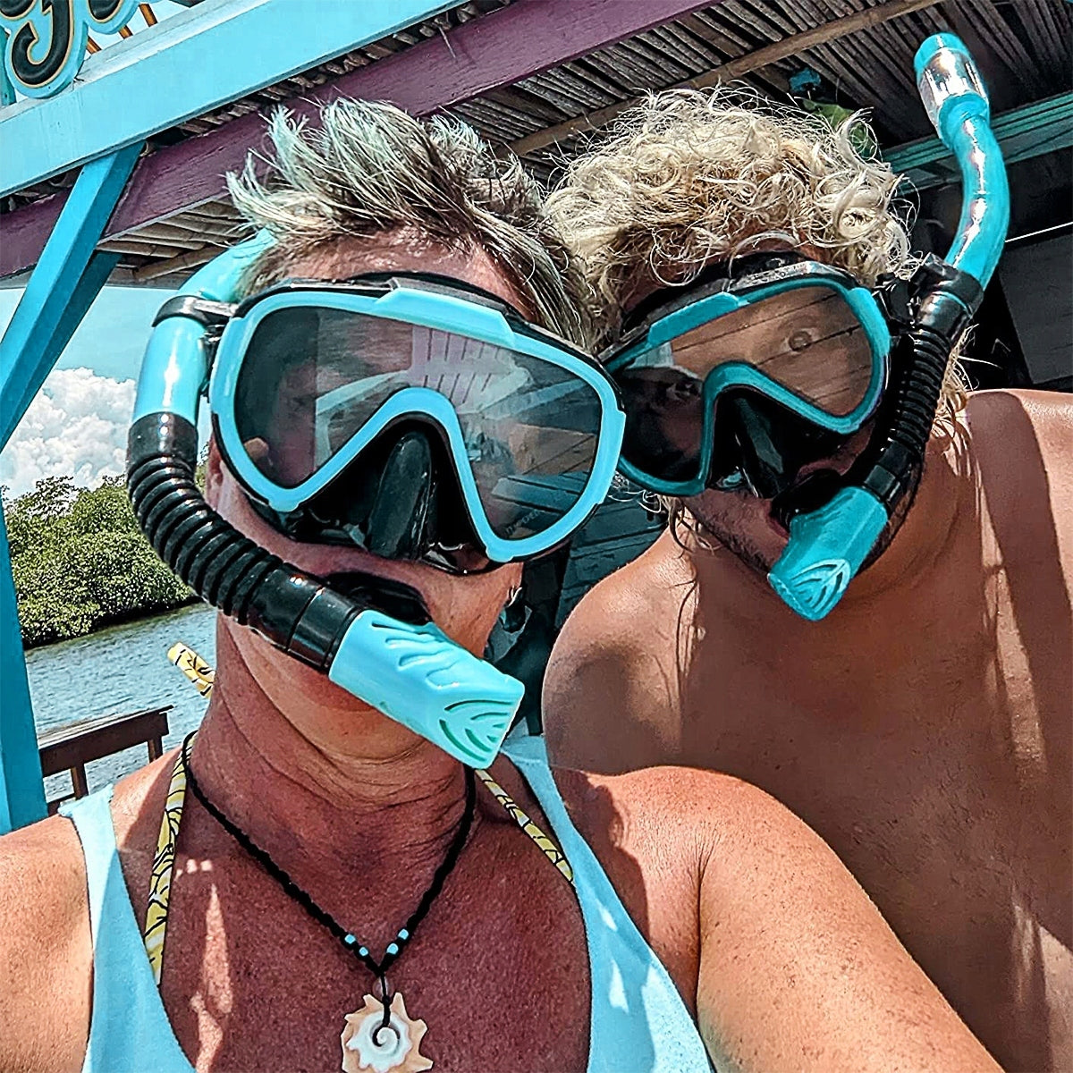 SWIMMING MASK GLASSES DIVING GOGGLES WITH SNORKELING WATER TUBE Product weight with unit packaging 0.604 kg
